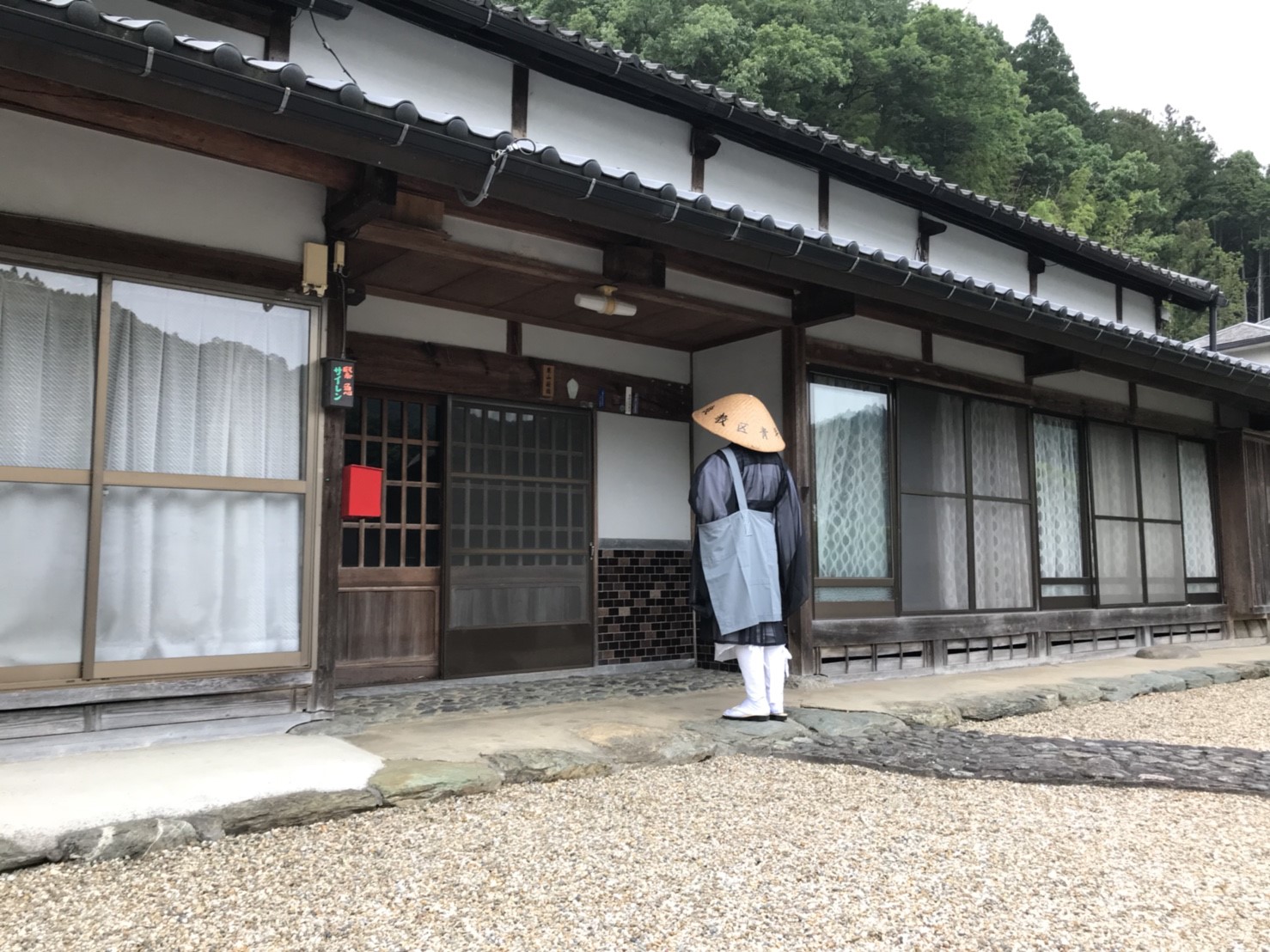 第一回門付托鉢　於　達中寺