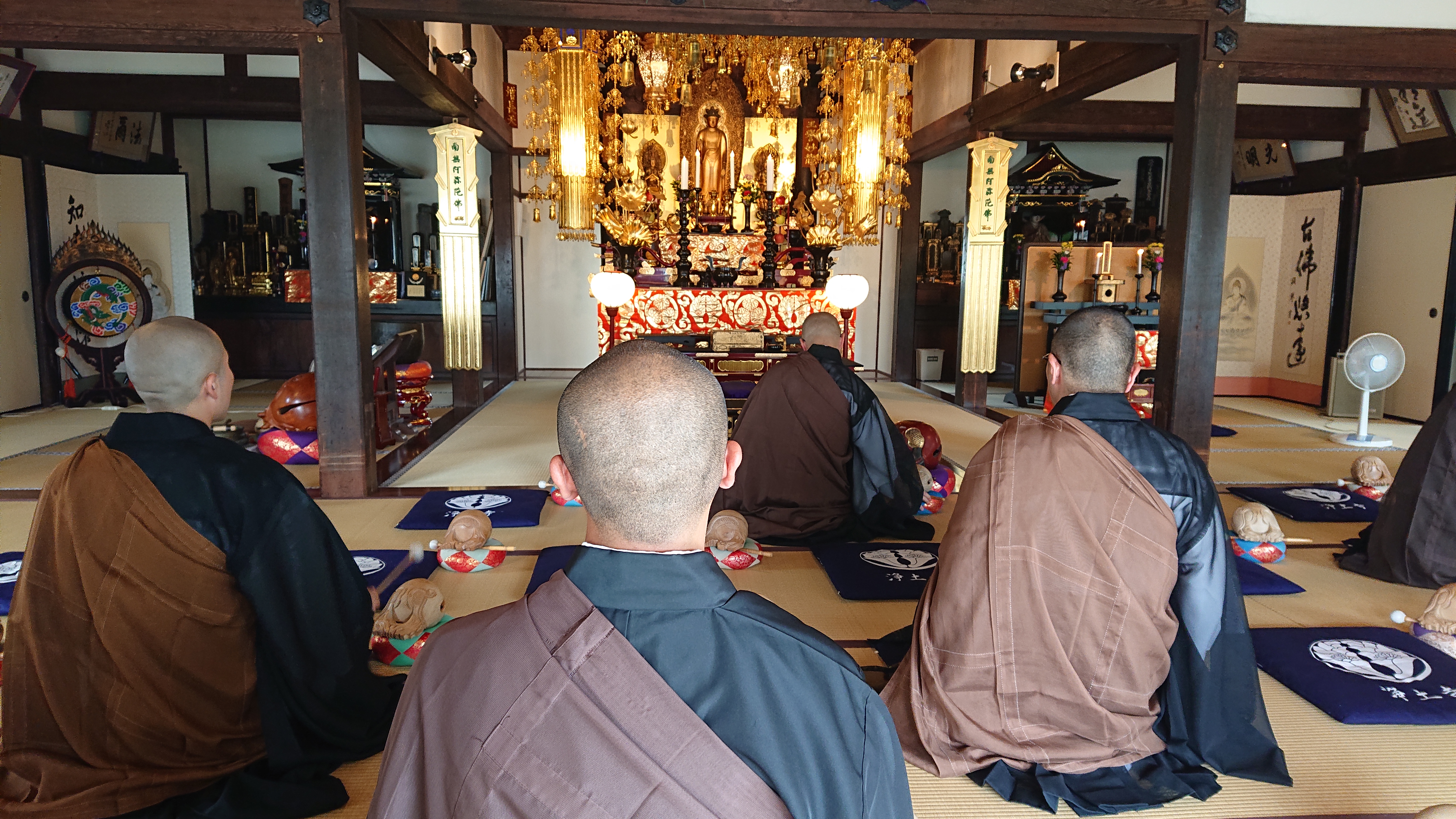 一万遍別時念仏会　於　浄土寺