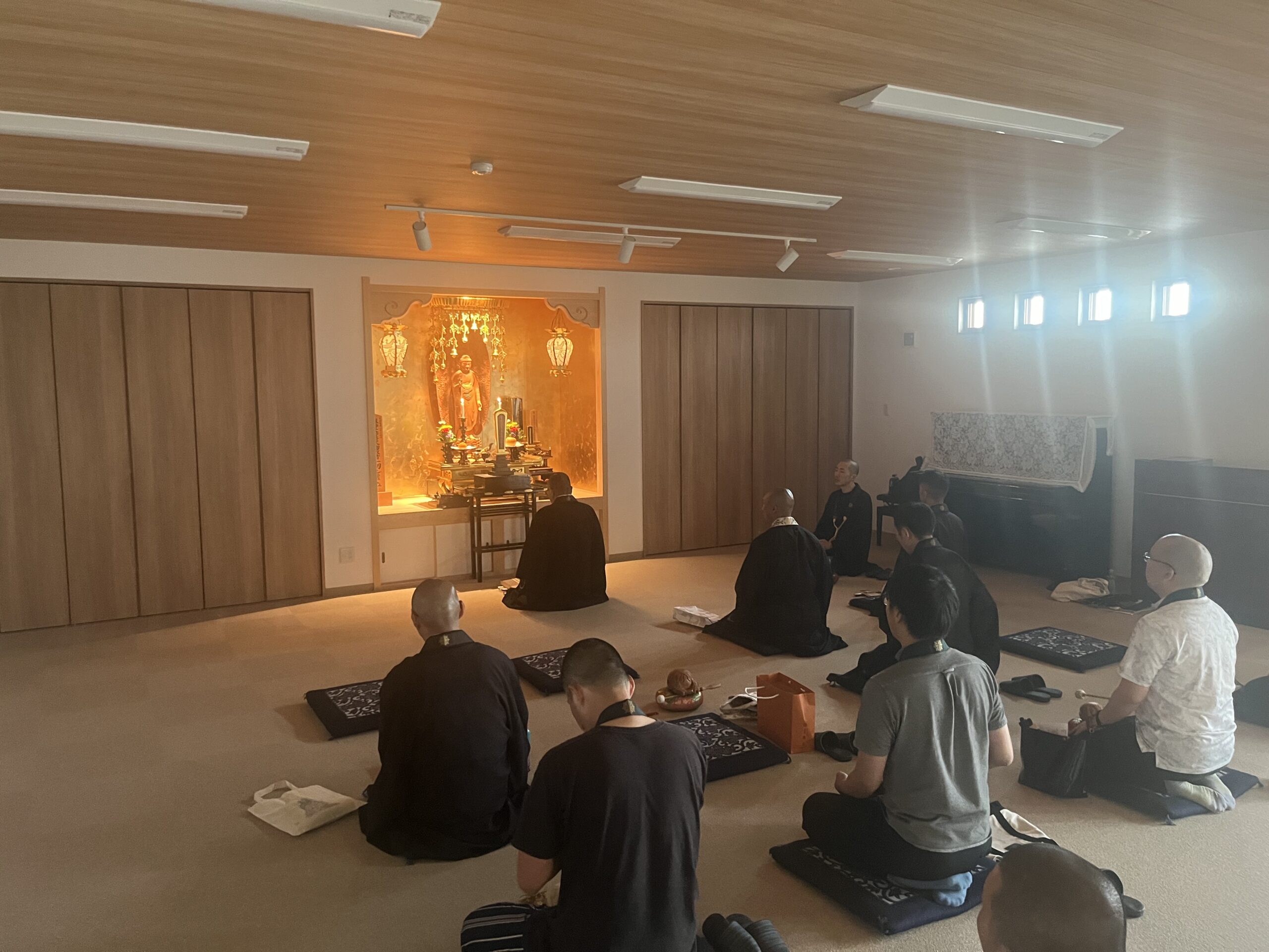 第一回念仏会　於教務所